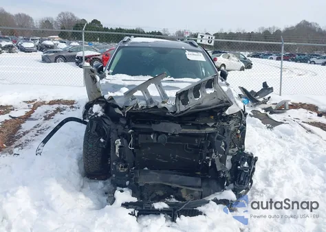 2015 Jeep Cherokee Sport из США, поврежденный, VIN 1C4PJLAB1FW637403